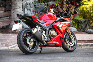 Rear Right View of CBR500R
