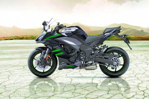 Kawasaki Ninja 1000sx Price 21 February Offers Images Mileage Reviews