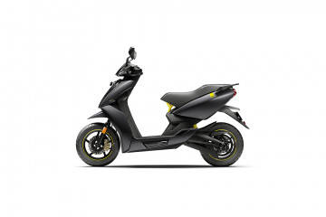 yamaha charging scooty price