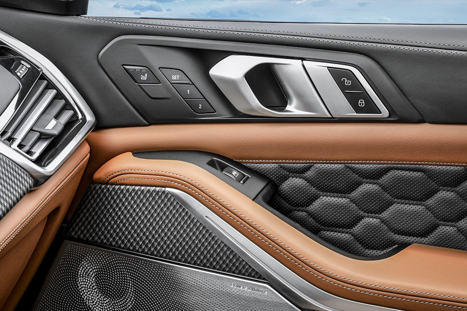 BMW X5 M Images, X5 M Interior & Exterior Photos, 360 View, Videos ...