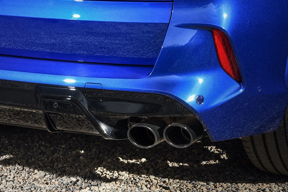Exhaust tip Image of X5 M