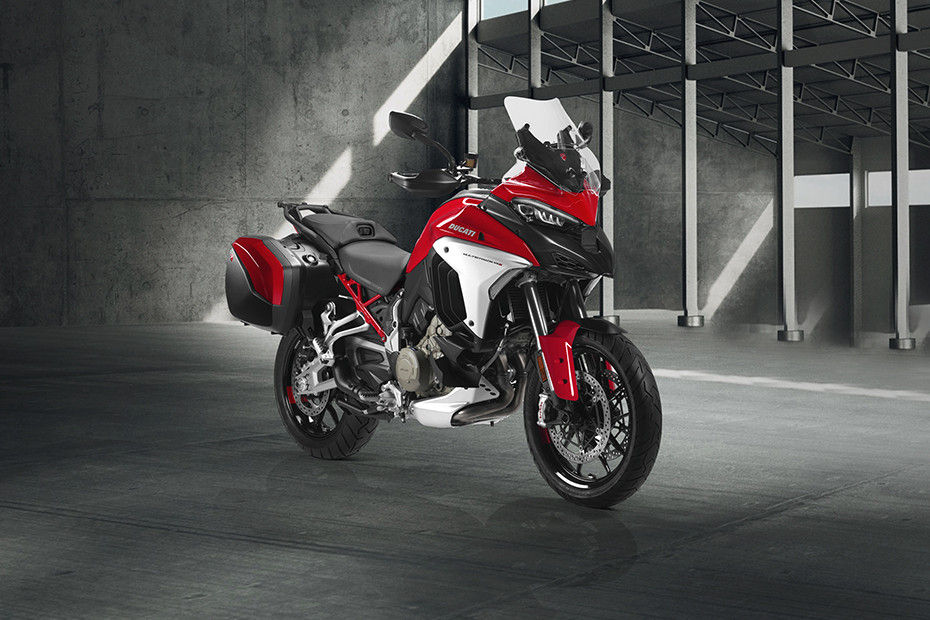 Front Right View of Multistrada V4