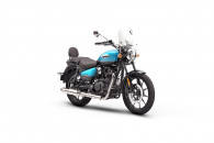 avenger cruiser bike price in india