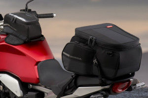 Rear Storage of 2021 CB1000R