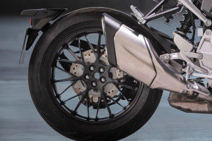 Rear Tyre View of 2021 CB1000R