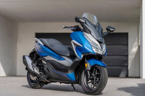 2021 Honda Forza 350 Review / Specs + New Changes!