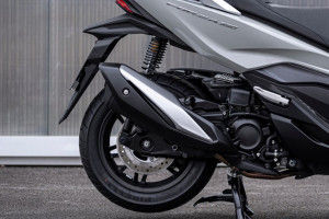 Rear Tyre View of Forza 350