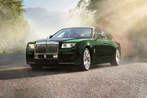 Front 1/4 left Image of Rolls Royce Ghost