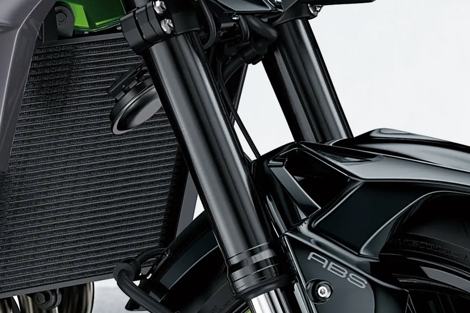 Kawasaki Z900 Images, Z900 Photos & Videos, 360 view