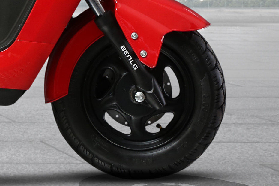 Front Tyre View of Icon