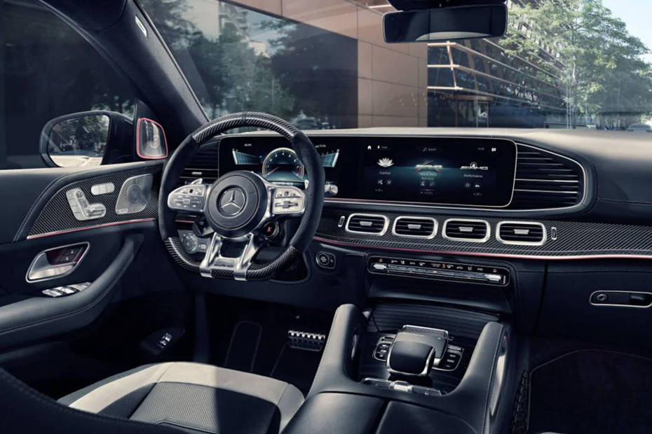 Full dashboard center Image of AMG GLE 53