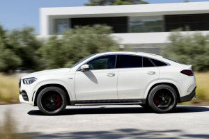 Side view Image of AMG GLE 53