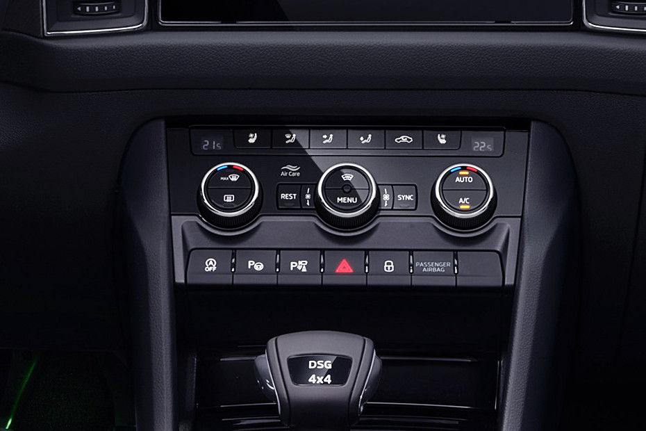 AC controls Image of kodiaq 2021