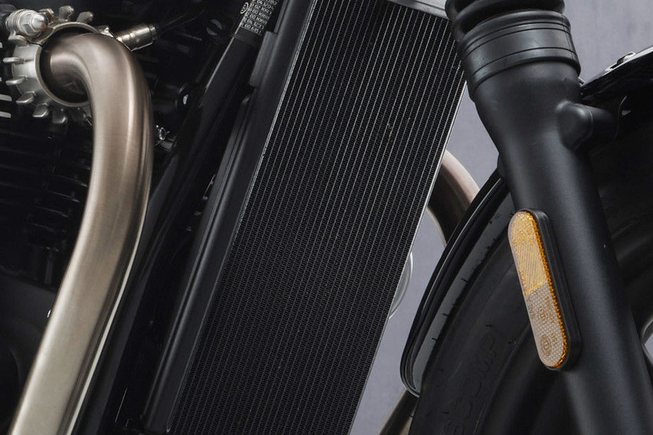 Cooling System of Street Twin