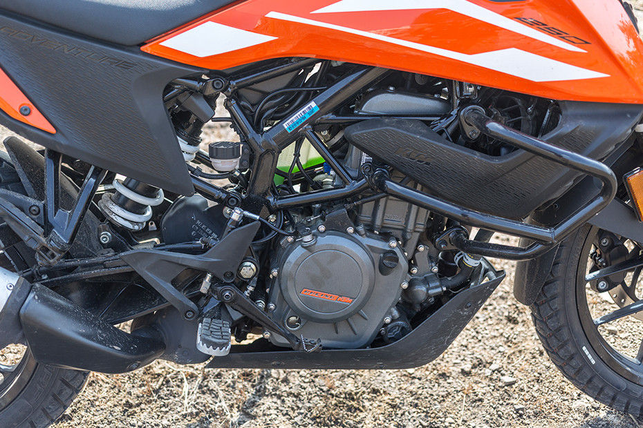 Engine of 250 Adventure