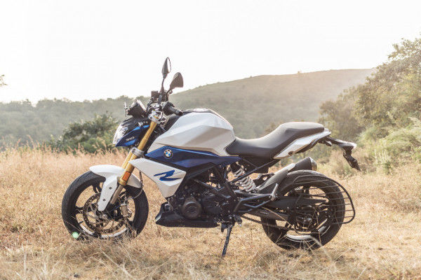 Bmw G 310 R Abs On Road Price G 310 R Base Model Abs Images Colour Mileage