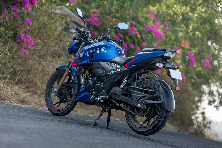 Rear Left View of Apache RTR 200 4V