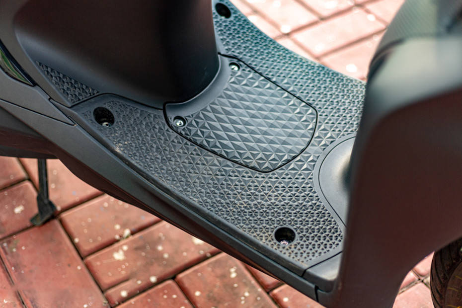 Foot Space View of Fascino 125