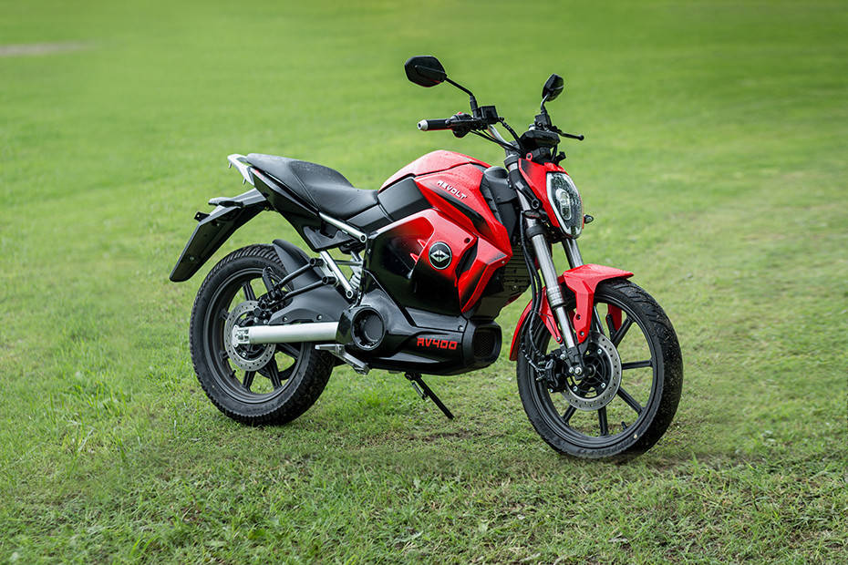 av400 bike price