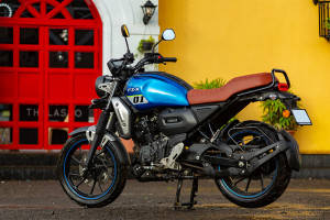 yamaha fz x bluetooth price