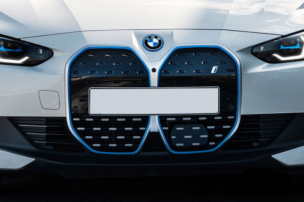 BMW i4 (G26): prices, models, range, charging & design