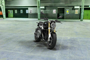 Front Right View of R nineT