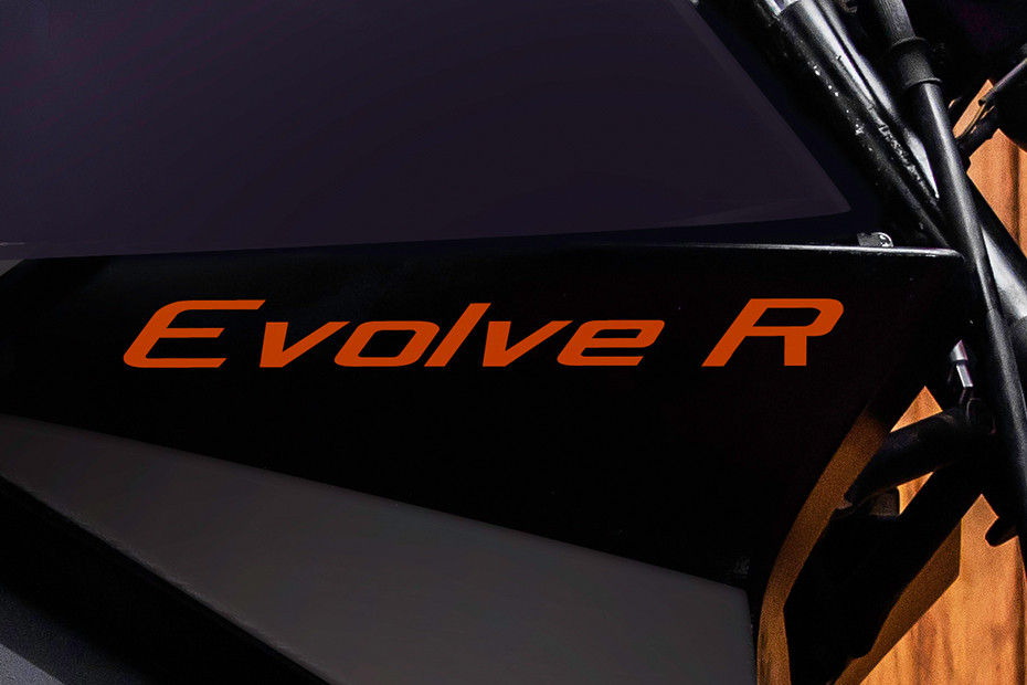 Model Name of Evolve R