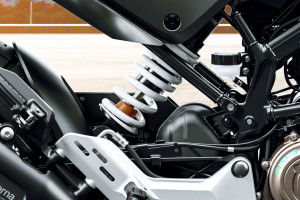 Rear Suspension View of Svartpilen 125