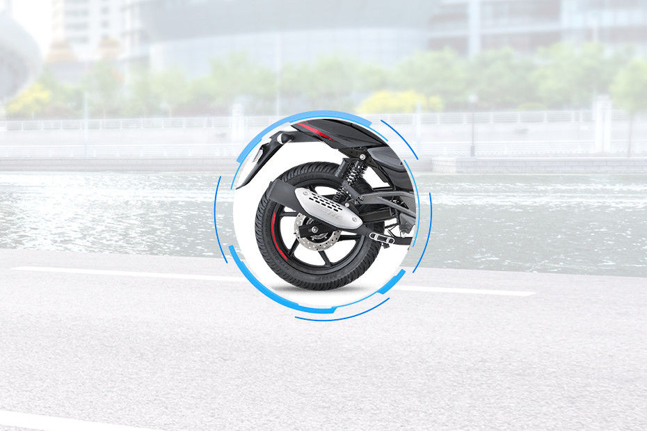 Rear Tyre View of Pulsar 180
