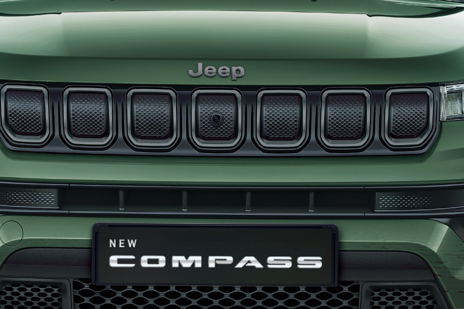 Jeep Compass 1 4 Sport On Road Price Compass Base Model 1 4 Sport Images Colour Mileage