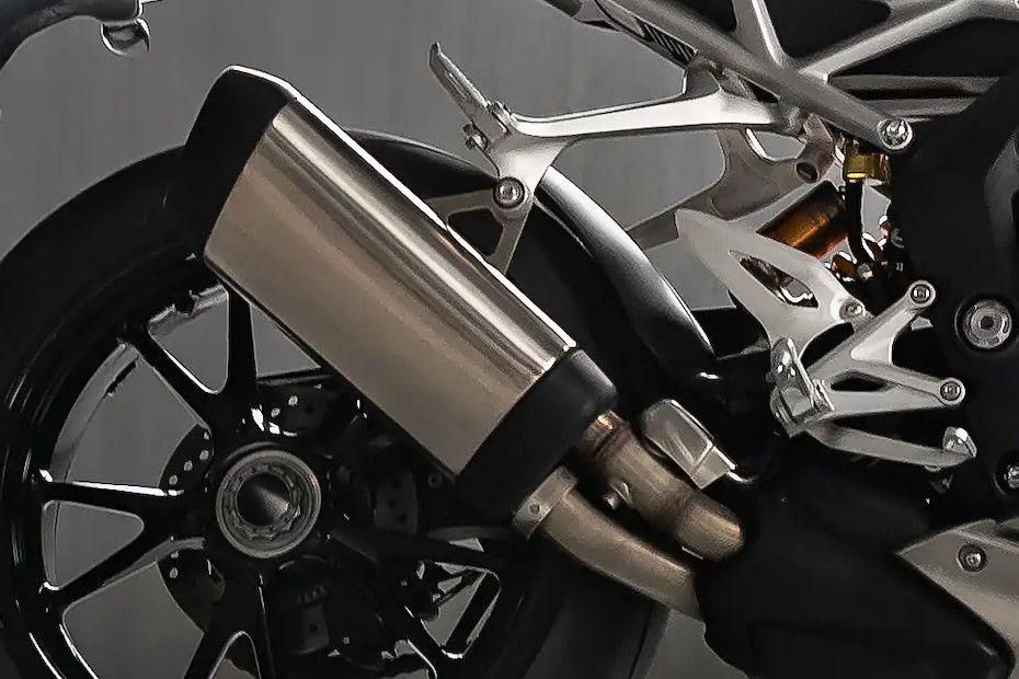 Exhaust View of Speed Triple 1200