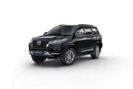 Toyota Fortuner GR S 4X4 Diesel AT offers