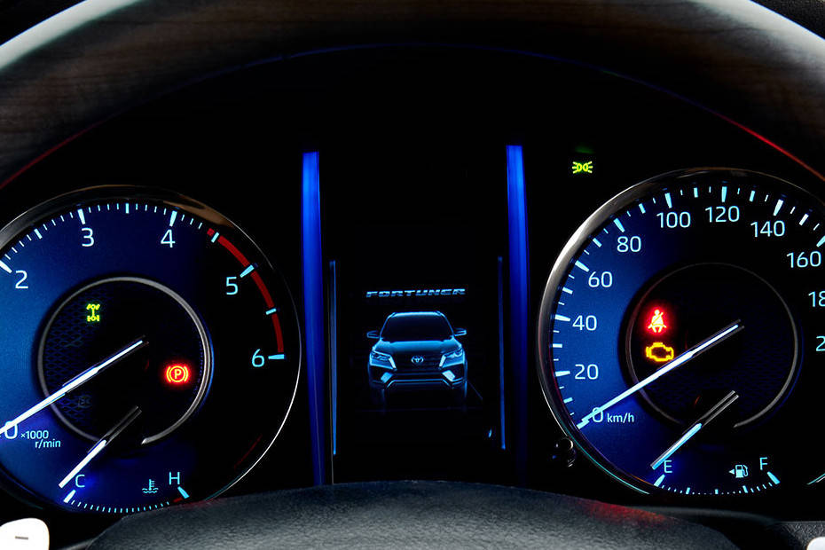 Instrumentation console on start-up Image of Fortuner