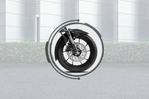 Front Tyre View of FZ 25