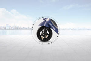 Front Tyre View of Photon