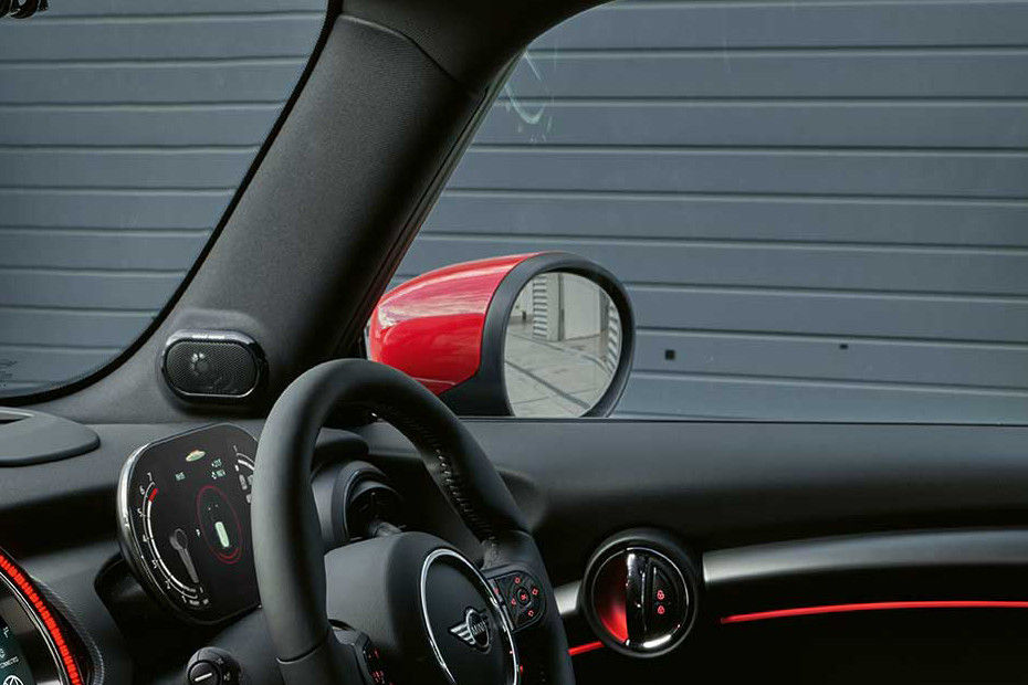 Side mirror rear angle Image of John cooper Works