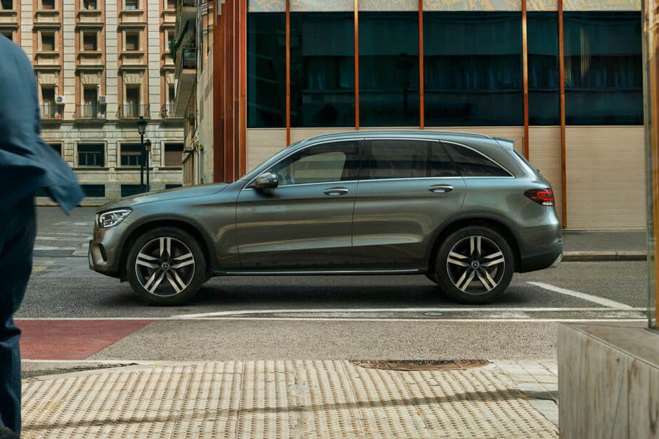 Side view Image of GLC