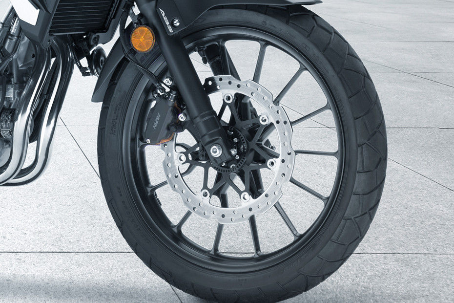Front Tyre View of CB500X