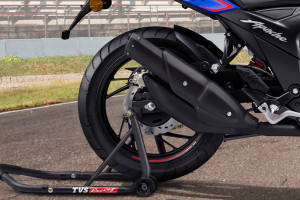 apache rtr front tyre price