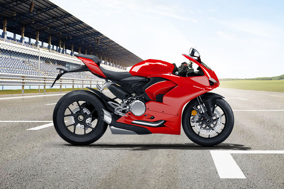 Right Side View of Panigale V2