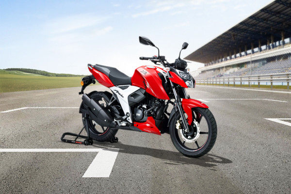 Tvs Apache Rtr 160 4v Disc On Road Price Apache Rtr 160 4v Top Model Disc Images Colour Mileage