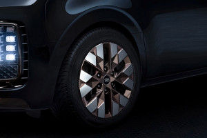 Wheel arch Image of Staria