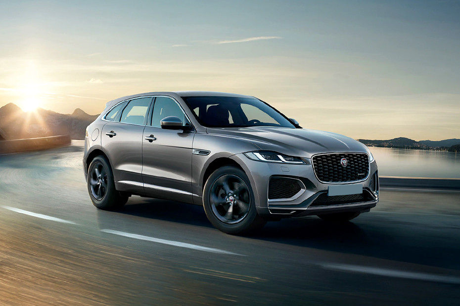 Front 1/4 left Image of F-PACE