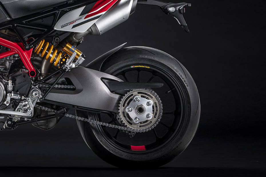 Rear Tyre View of Hypermotard 950