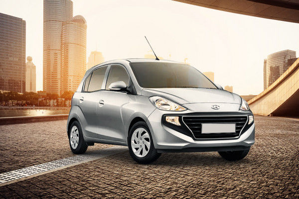 Front 1/4 left Image of Santro