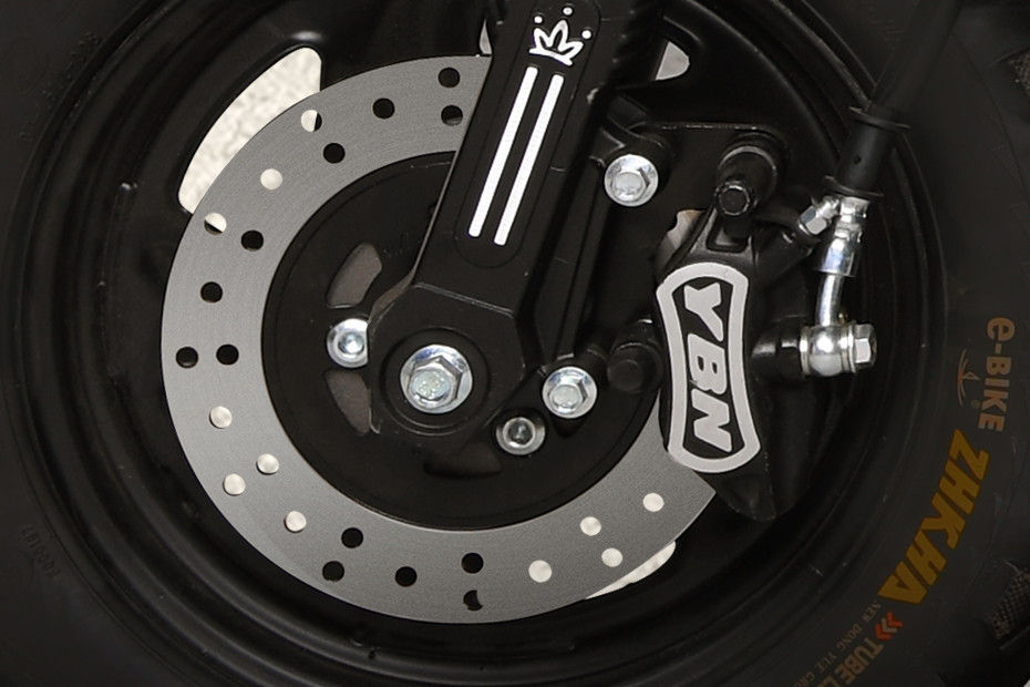 Front Brake View of Zor 405