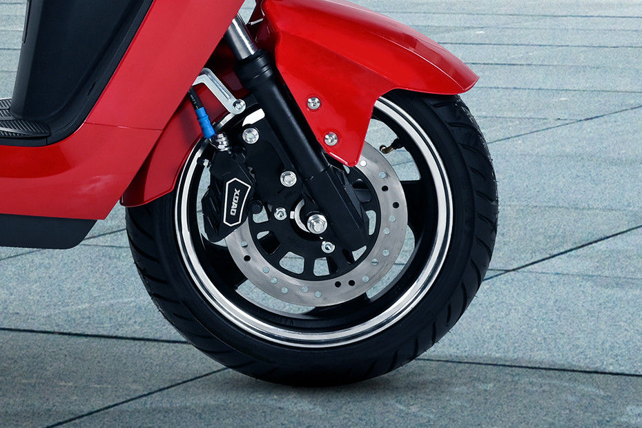 Front Tyre View of Vidyut 108