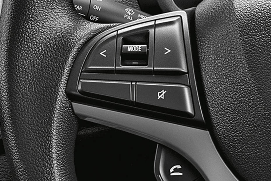 Steering buttons left Image of Celerio