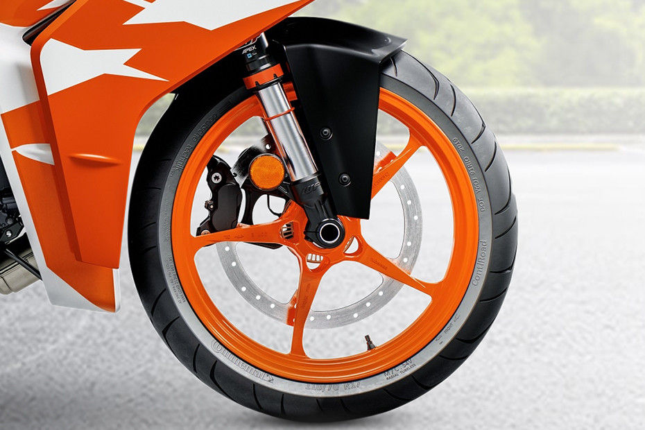 Front Tyre View of 2021 RC 125