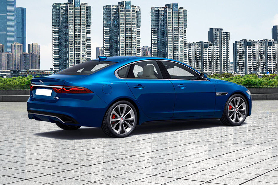 Rear 3/4 Right Image of XF
